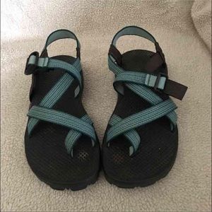 Womens size 10 chacos